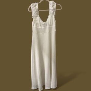 4SIENNA White Textured Midi Dress – Ruffle Strap Summer Cottage Midi (Size L)
